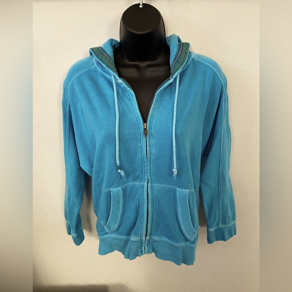 American Eagle Outfitters zip up hoodie
